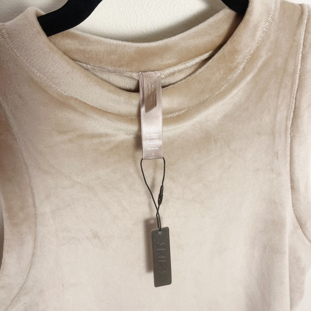 SKIMS Tank Top Women L Beige Velour Crop High Neck Sleeveless Stretch Top - Picture 4 of 7